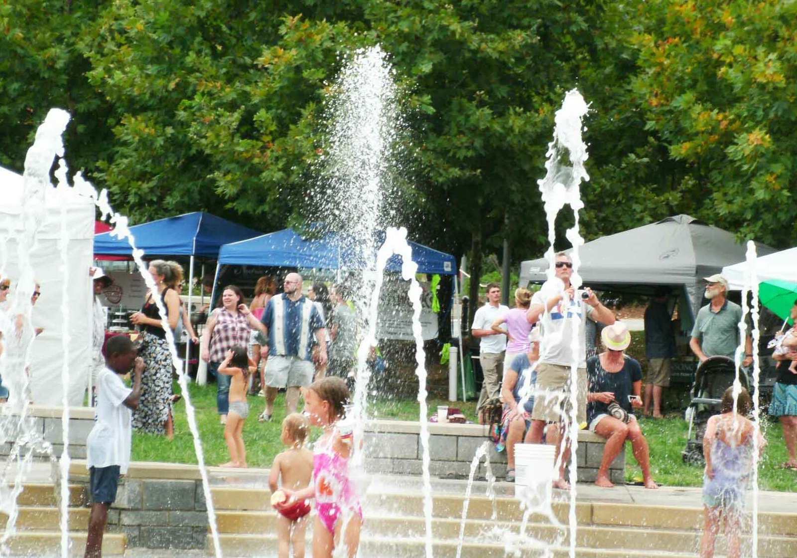 splashville-fun-at-organicfest